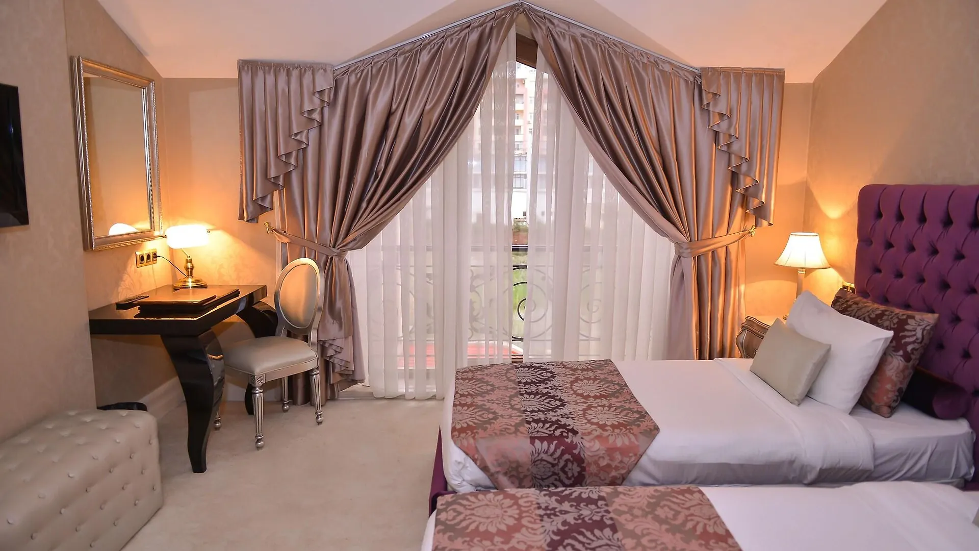 Lake Palace Baku Hotel