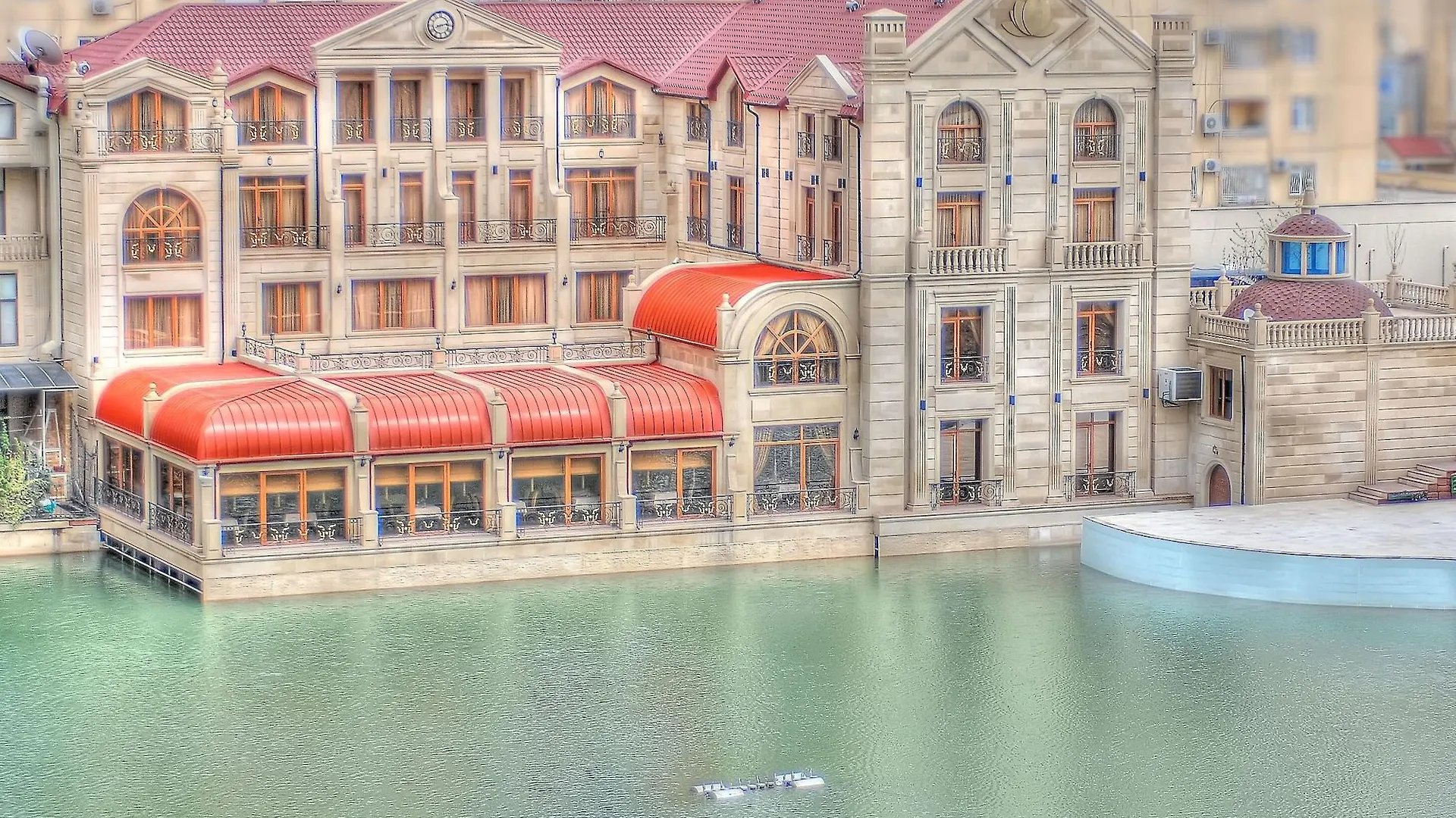 Hotel Lake Palace Baku