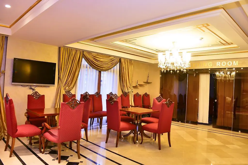 Lake Palace Baku