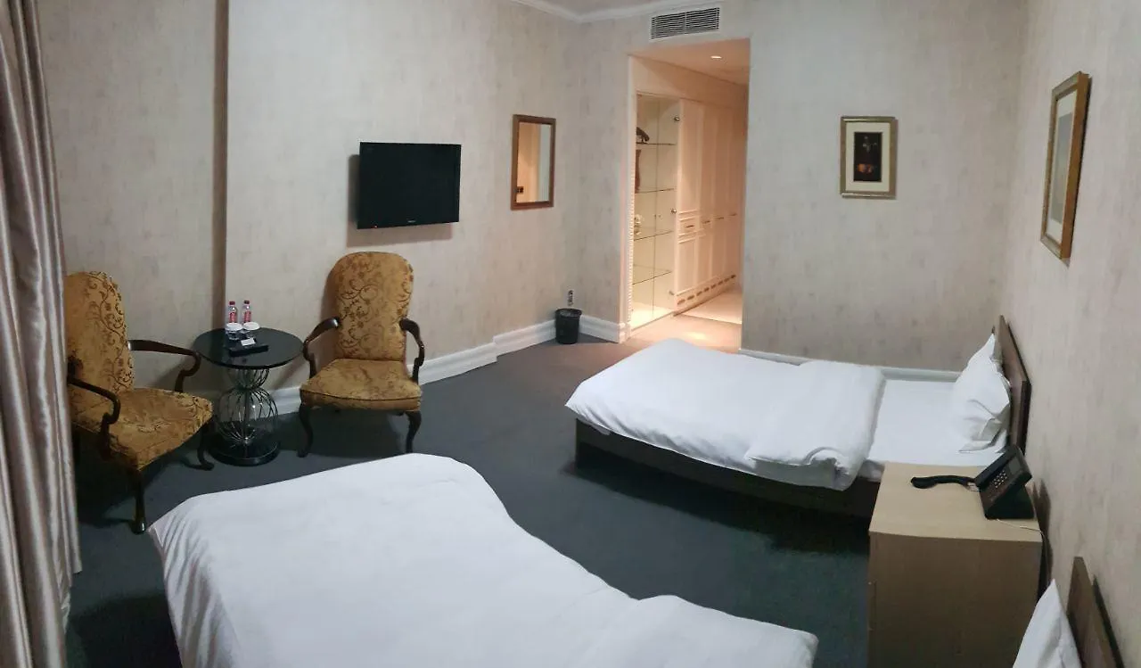 Hotel Lake Palace Baku